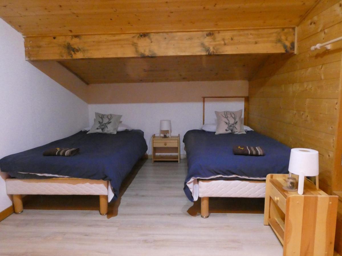 Central Hostel Châtel Eksteriør billede