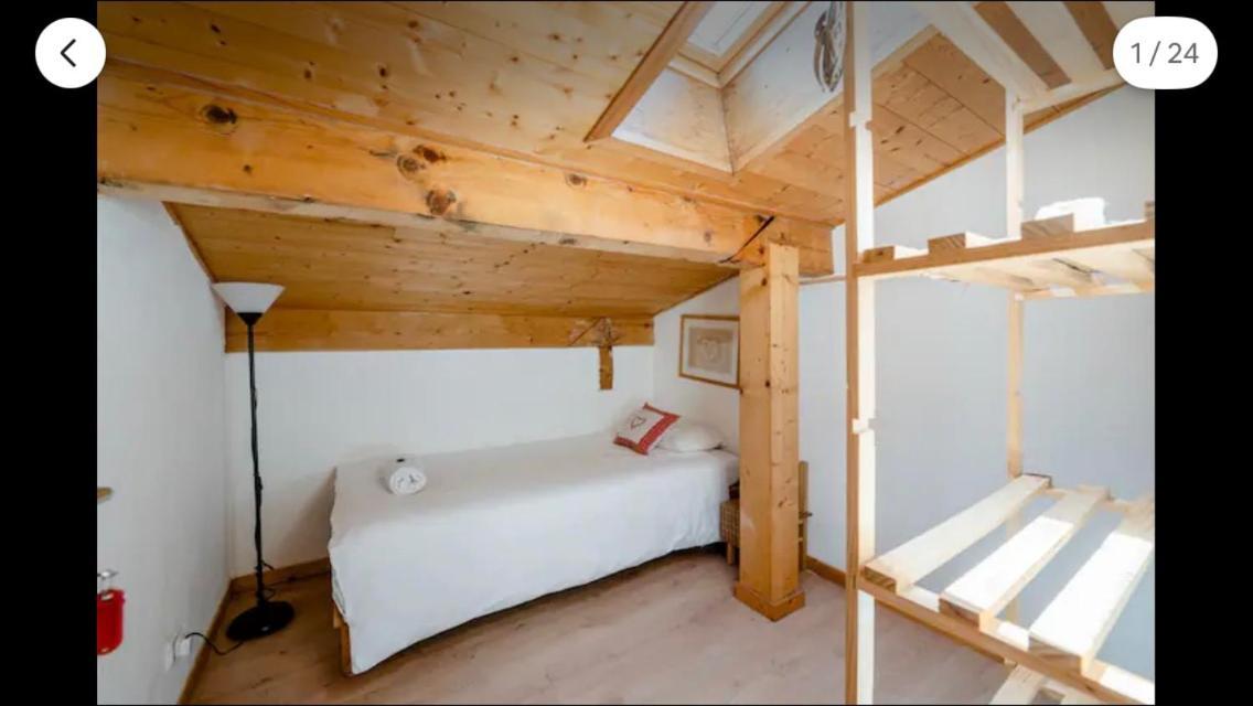 Central Hostel Châtel Eksteriør billede