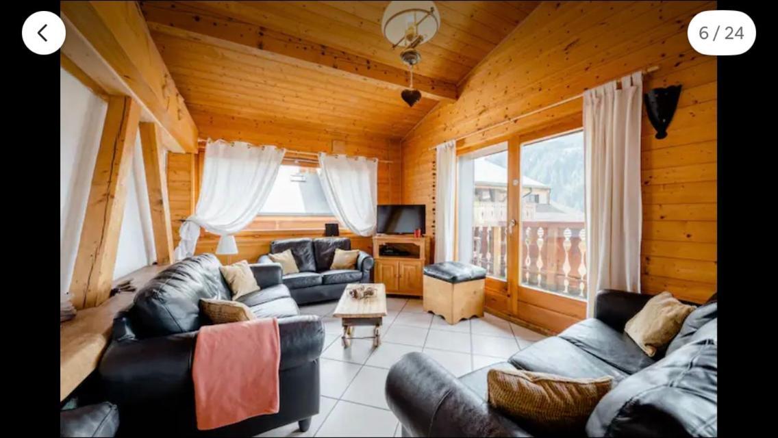 Central Hostel Châtel Eksteriør billede